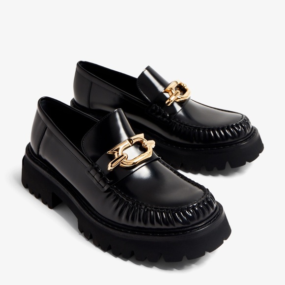 Salvatore Ferragamo Shoes - Ferragamo Black Leather Ingrid Loafers‎